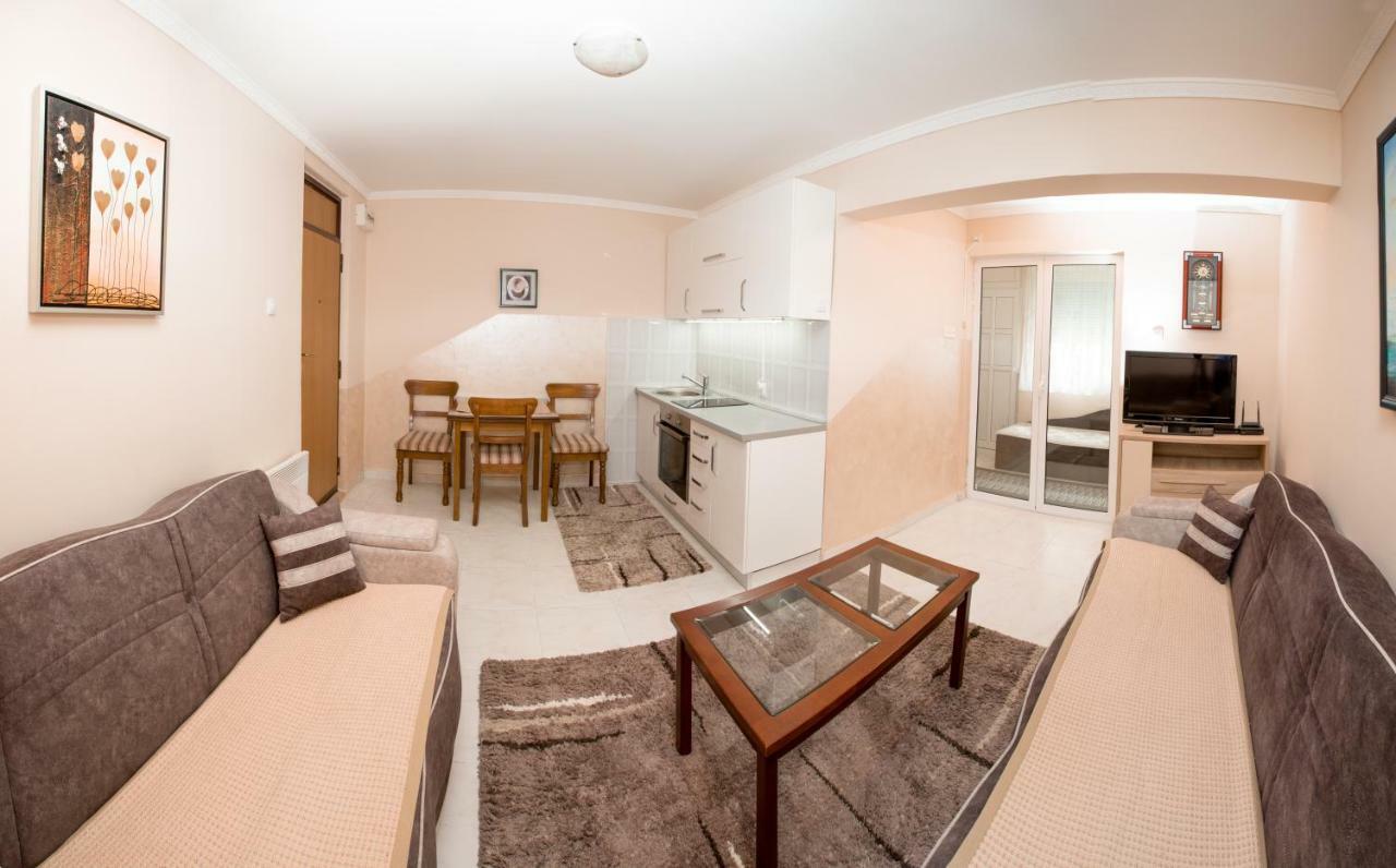 Apartament Valentina Apartman Petrovac Zewnętrze zdjęcie