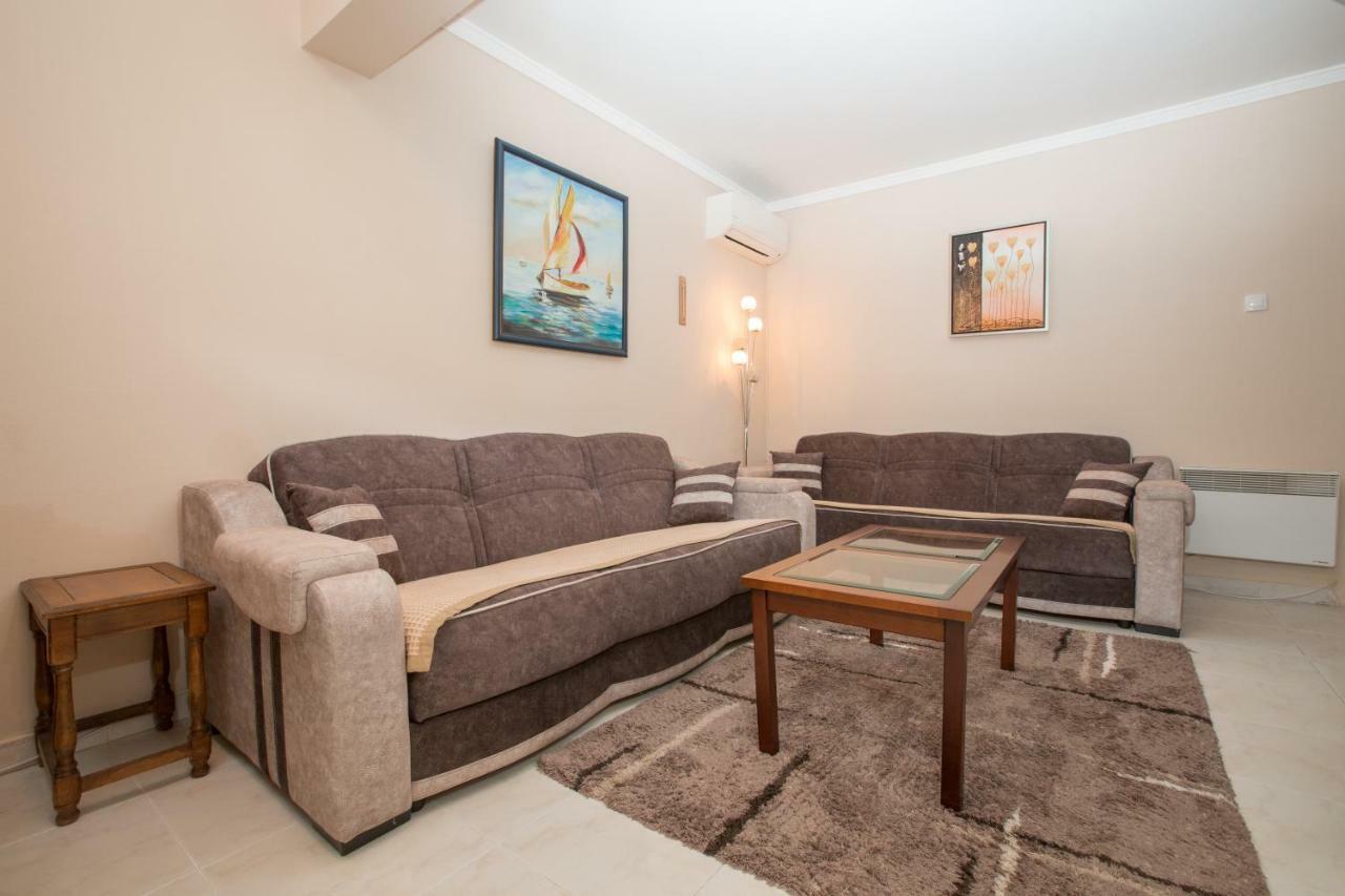 Apartament Valentina Apartman Petrovac Zewnętrze zdjęcie